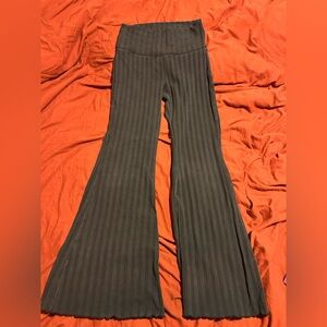 Aerie ribbed flare yoga pants leggings